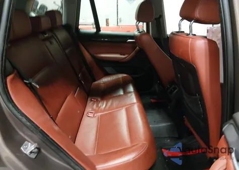 2014 BMW X3 xDrive28I z USA, uszkodzony, nr VIN 5UXWX9C59E0D32030